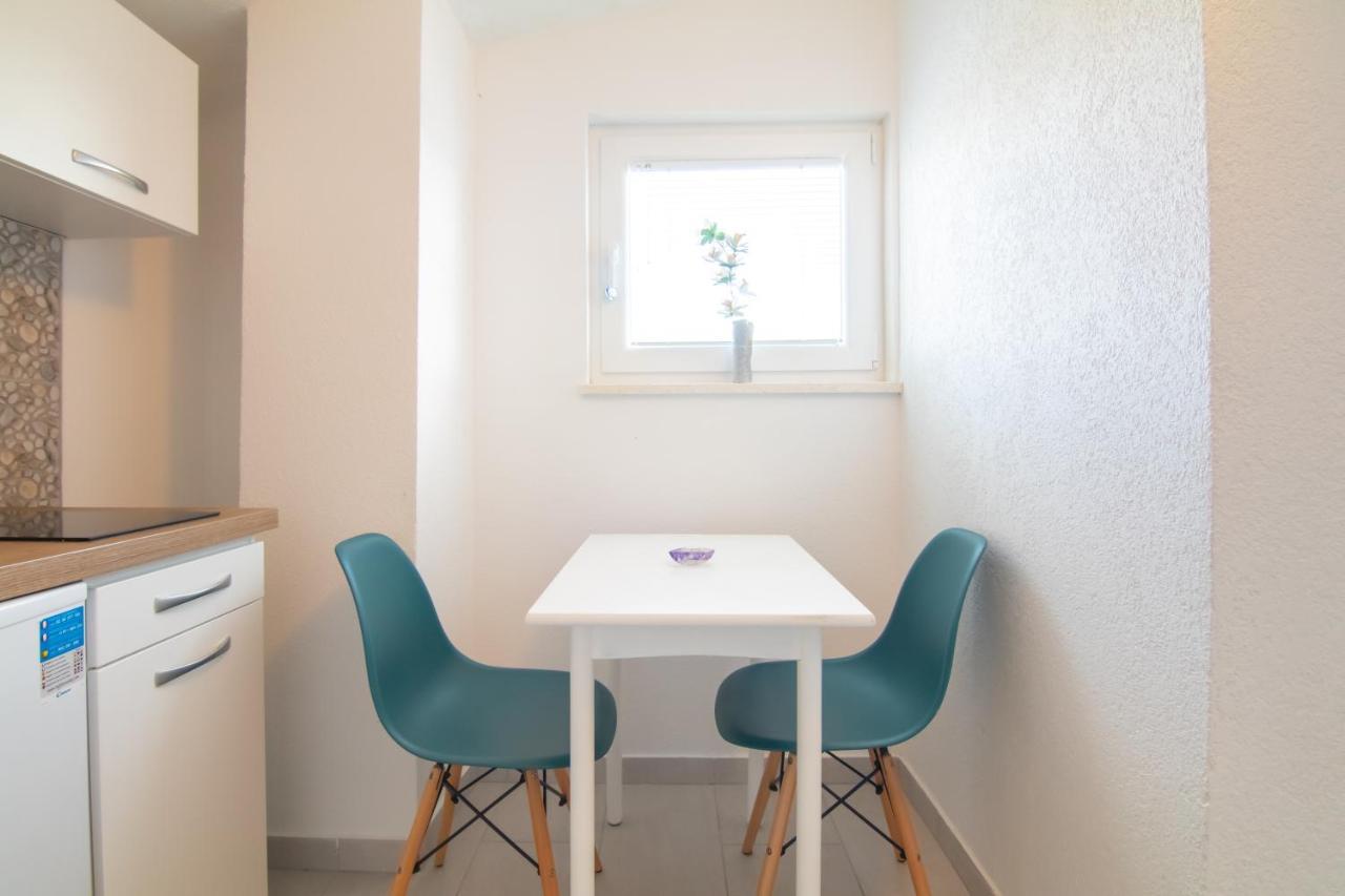 Cozy Studio Vanja Vodice Extérieur photo